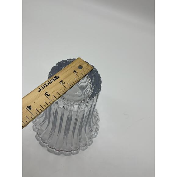 Crystal Glass Vase Fluted Ribbed 8.5" Tall Modern Elegant Centerpiece Vintage - Picture 5 of 8